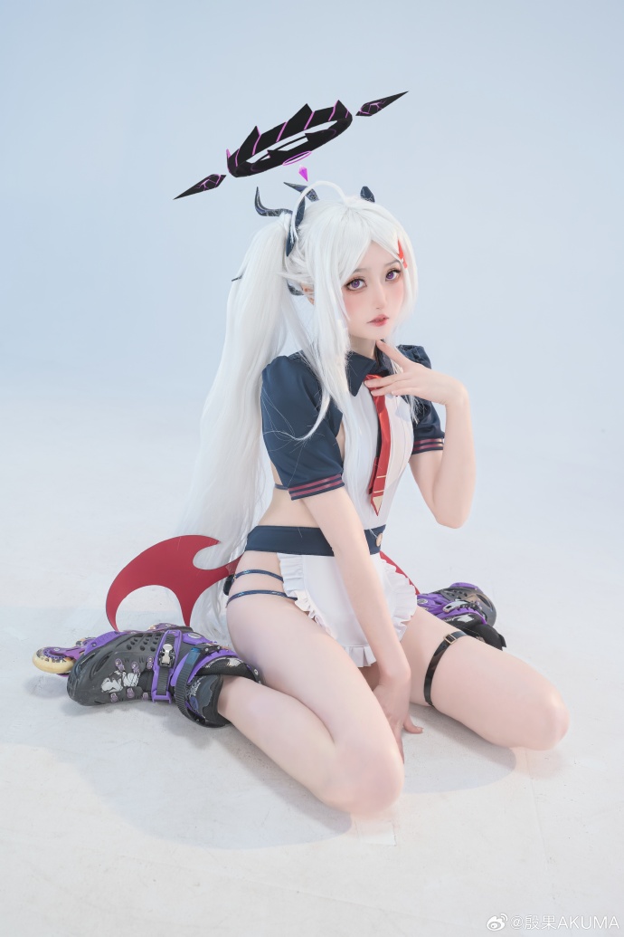 cosplay超话 欢迎光临小恶魔的餐厅✌🏻【COS正片】蔚蓝档案 空崎日奈同 预览 3