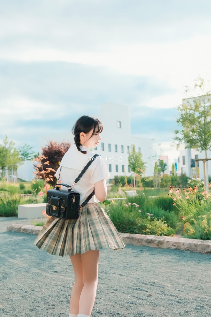 好久不JK了💚📷@小菜菜籽w all ↓ Yuli暮暮超话### ​