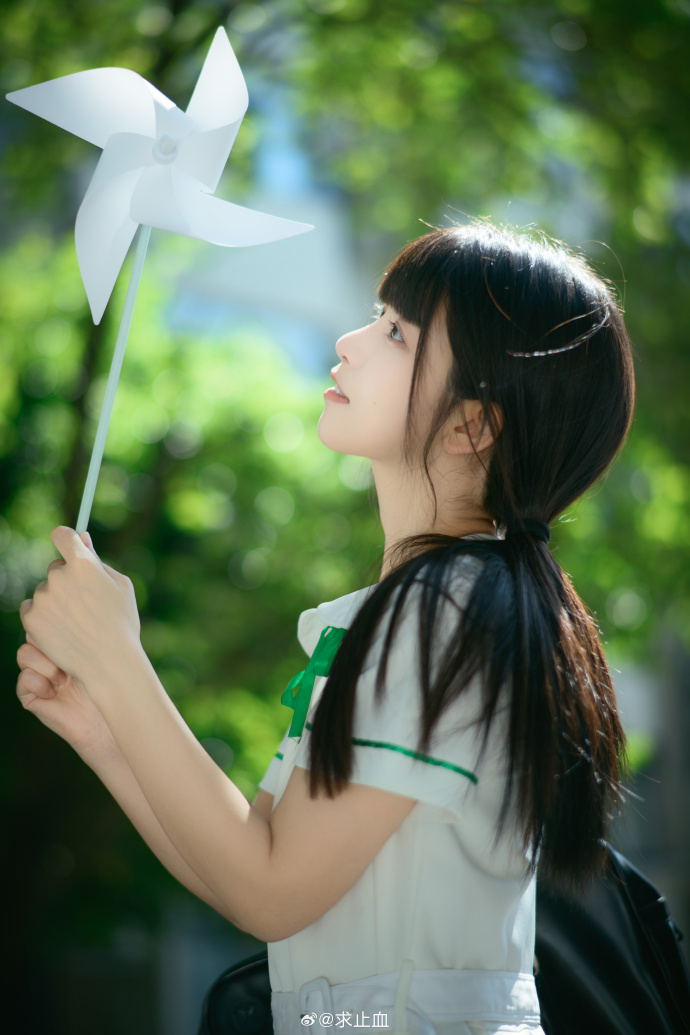 出镜：喵鸡设备：尼康Z8+58 1.4G那个夏天，我们总在放学后，穿过这条长长的 预览 1
