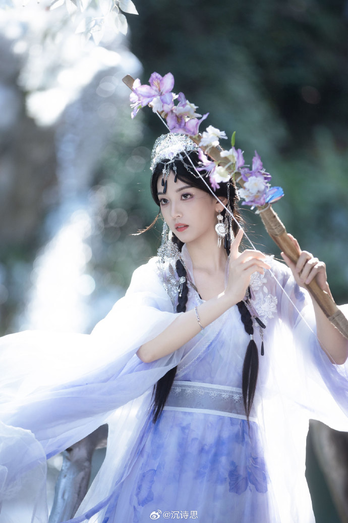 紫纱栖仙骨，一念渡尘缘。摄影/后期：@沉诗思 出镜：芝芝琪拍摄地：柳州### 2 预览 6