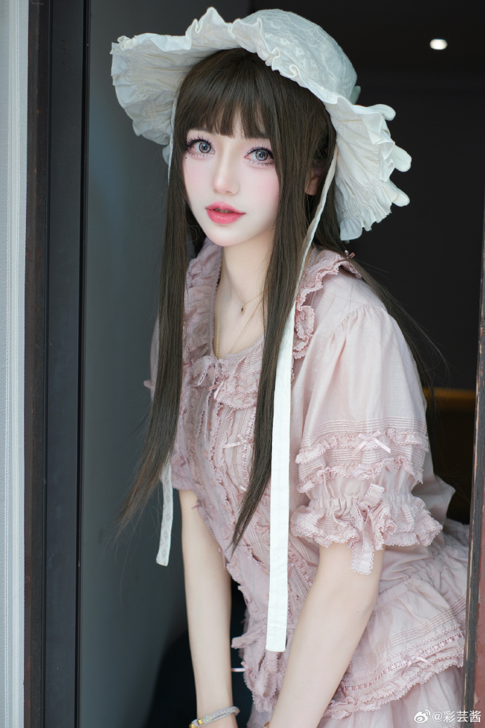 发一套比较日常的写真😘📷：@影修inShow_photo 👗：pinkhouse 预览 3