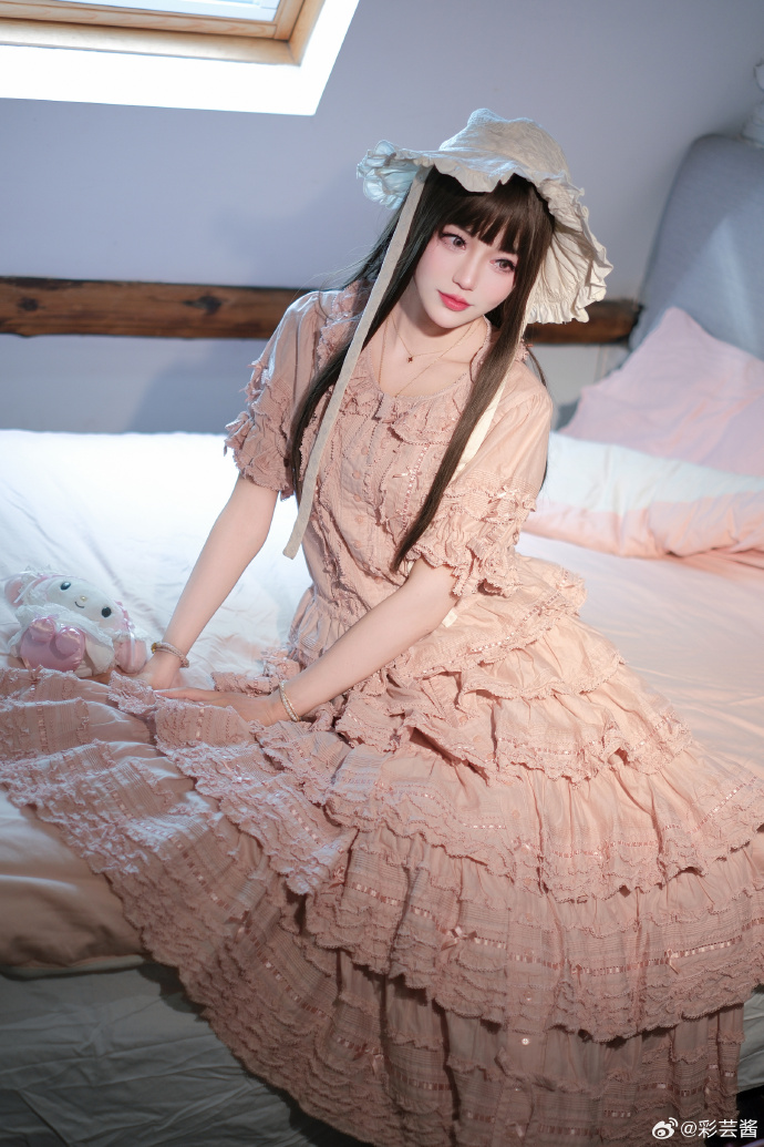 发一套比较日常的写真😘📷：@影修inShow_photo 👗：pinkhouse 预览 4