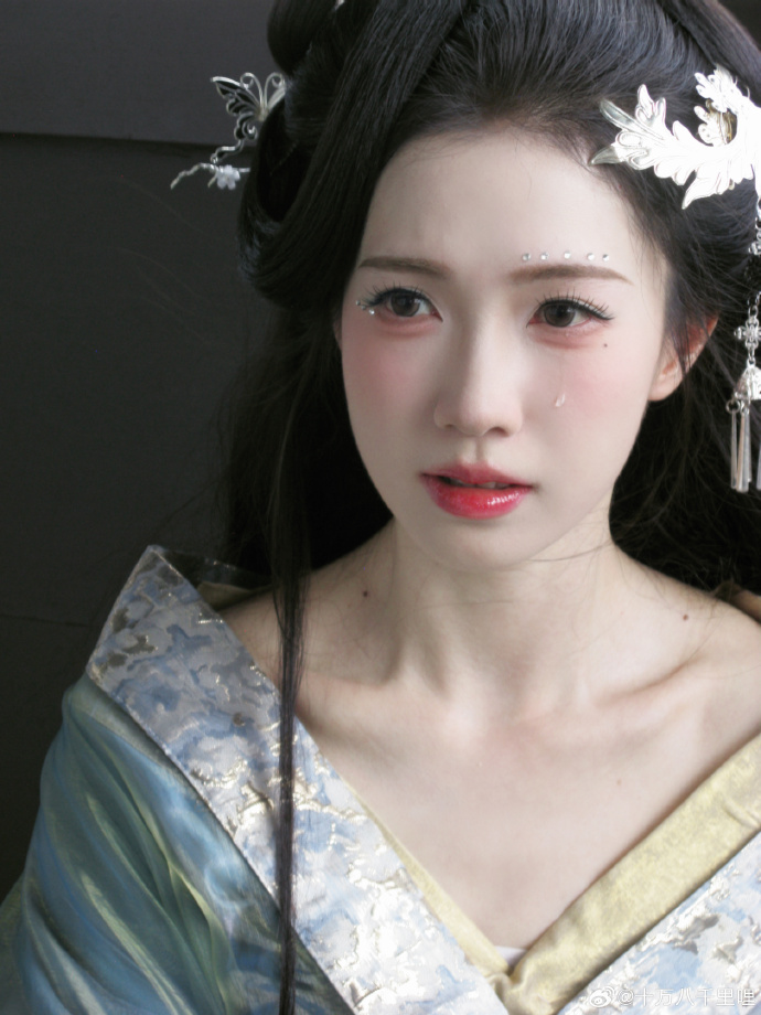 “我从未向你索取过什么”十里呐超话## ​ 预览 1
