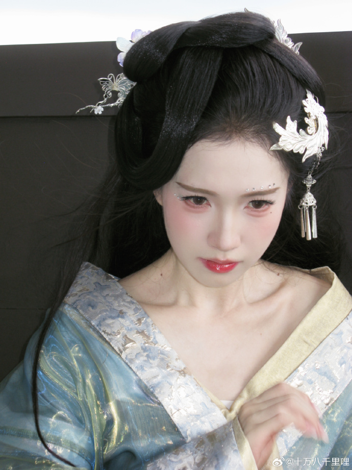 “我从未向你索取过什么”十里呐超话## ​ 预览 4
