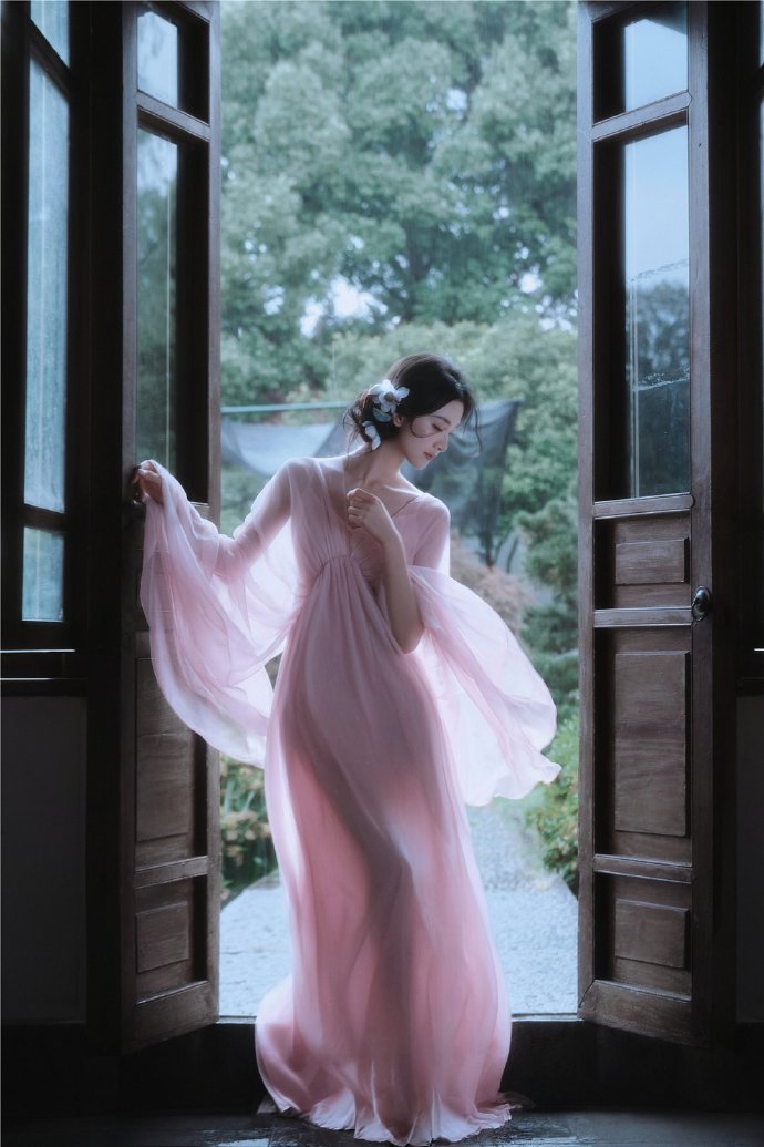摄影超话#### 烟雨蒙蒙摄影 ：IMAGE ​​​ 预览 2