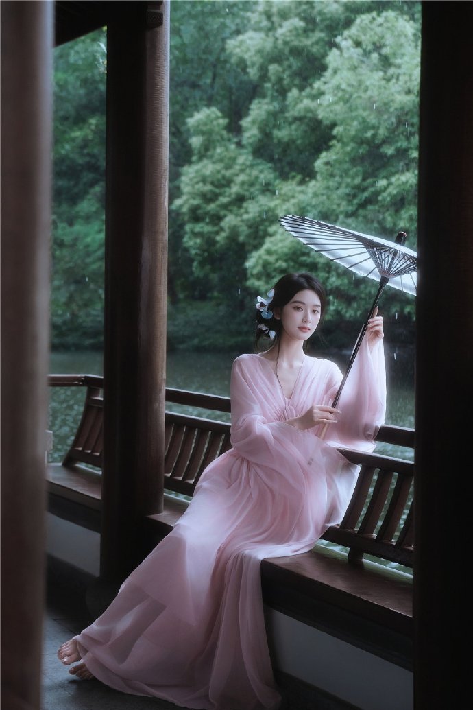 摄影超话#### 烟雨蒙蒙摄影 ：IMAGE ​​​ 预览 3