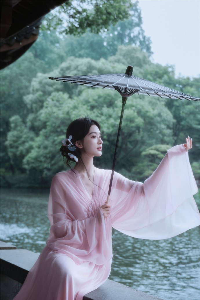 摄影超话#### 烟雨蒙蒙摄影 ：IMAGE ​​​ 预览 6