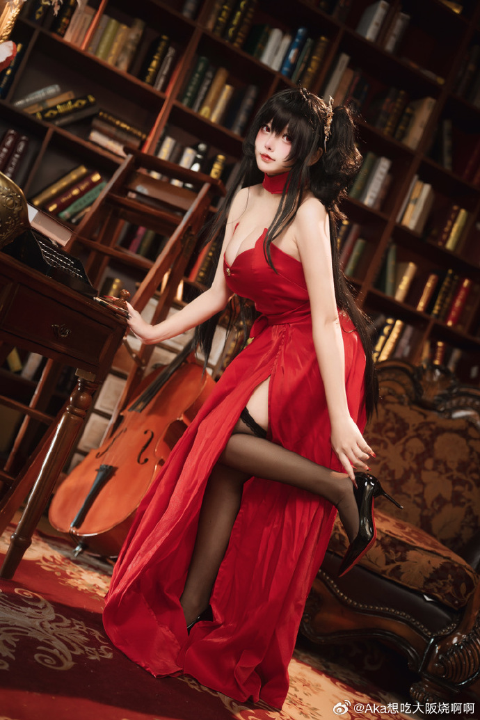 碧蓝航线超话###### 指挥官，喜欢鹩的新衣服吗 ​ 预览 3