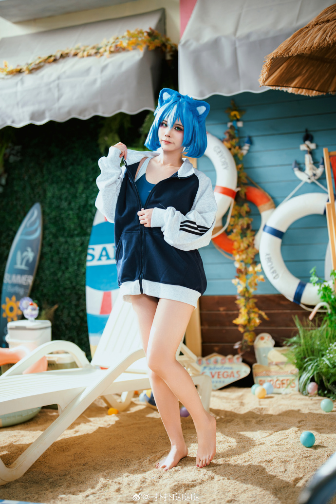 cosplay超话## 游泳部要招生了！曲奇：扑扑O网页链接 📷：@土拨鼠i_ 预览 4