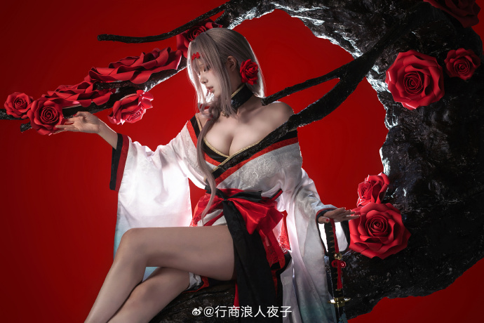 # ……此花令我朝思夕想，魂牵梦萦红莲：暗影# ​ 预览 5