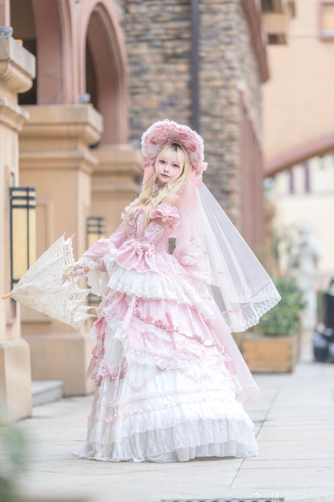 ── ⁺ ₊你是我逃出城堡去见的第一个人˚⋆𝜗𝜚⋆──StarEcho超话#  预览 3