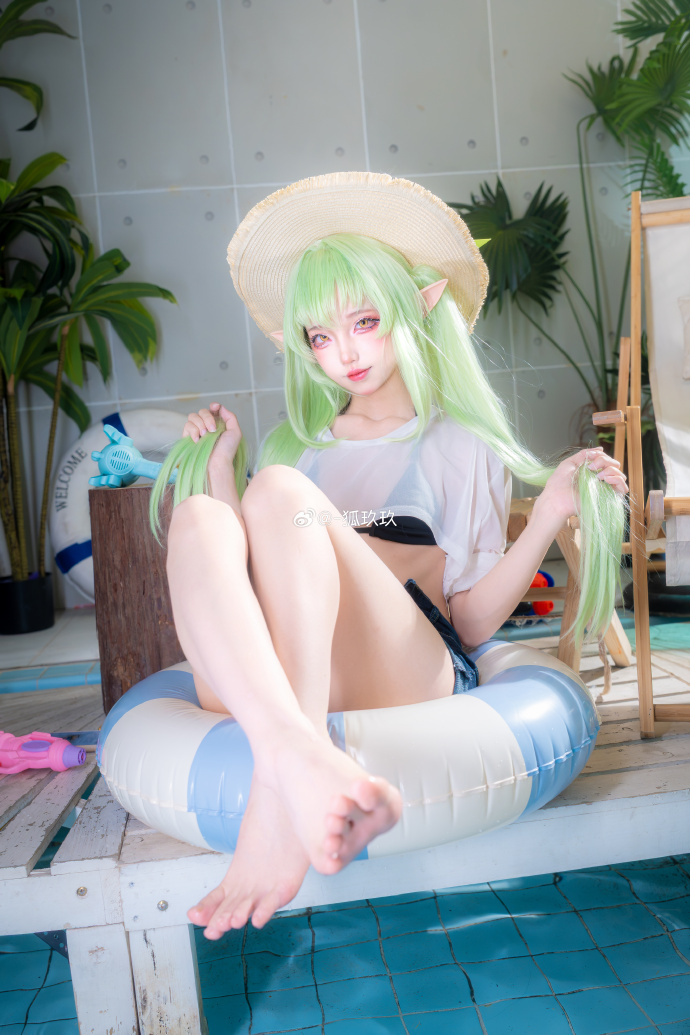 【蔚蓝档案】橘望泳装cos“欸～要一起游泳嘛～？”📷@丧病喵_花落嘀嘀滴 🏠@黄 预览 6
