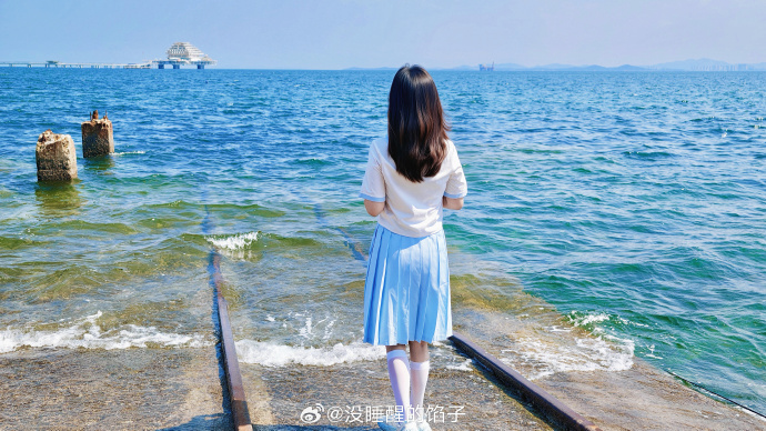 “如果没有回来的列车，就沿着铁轨走回来”🚊JK制服超话### ​ 预览 6