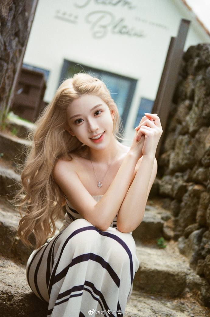 Just enjoy the moment 🎞️@Sona大小姐 ### ​ 预览 2