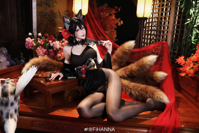 花好月圆，中秋快乐～指挥官🎑🧱🌸 一位 指挥官色纸x1💕这套是写真本里最喜欢的一 预览 4