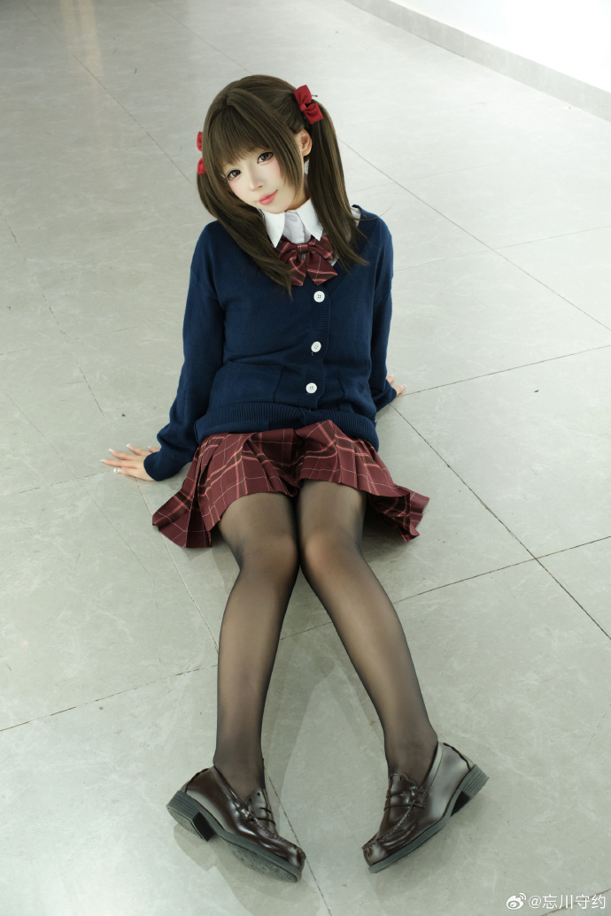 胡桃猫 JK制服日记～ ​ 预览 3