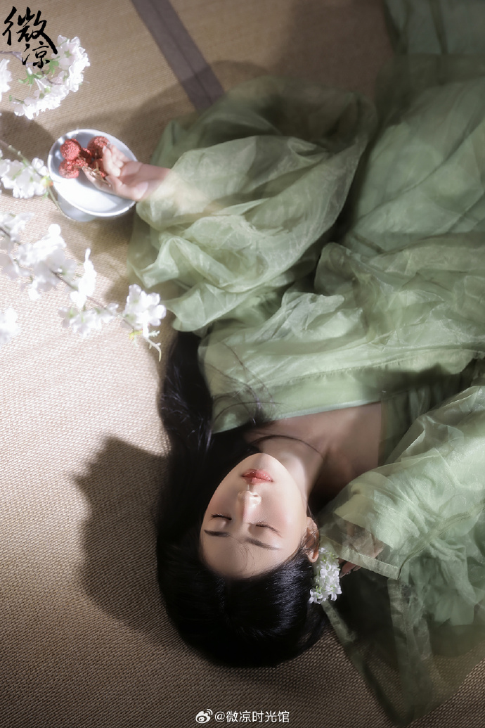 # “你的眉眼 如清风明月🍃” ​ 预览 5